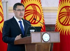رئیس جمهوری قرقیزستان برای توافق ۱۰ سند همکاری  بزودی عازم ایران میشود