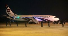 یک هواپیمای اندونزیایی ربوده شد؛  خلبان و پنج مسافر در گروگان