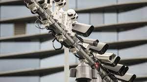 استفاده از تجهیزات نظارتی ساخت چین  در انگلیس ممنوع شد